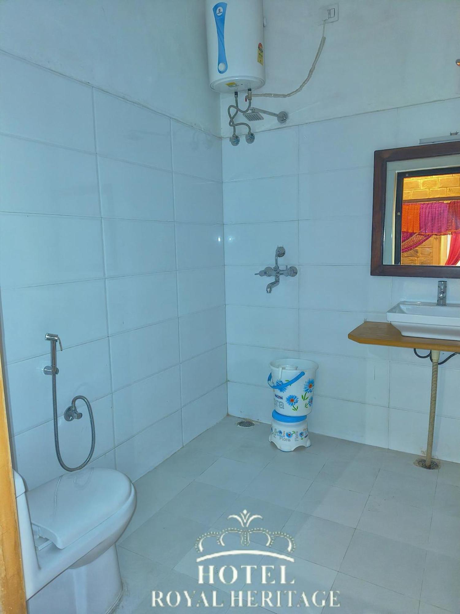 Hotel Royal Heritage Jaisalmer Buitenkant foto