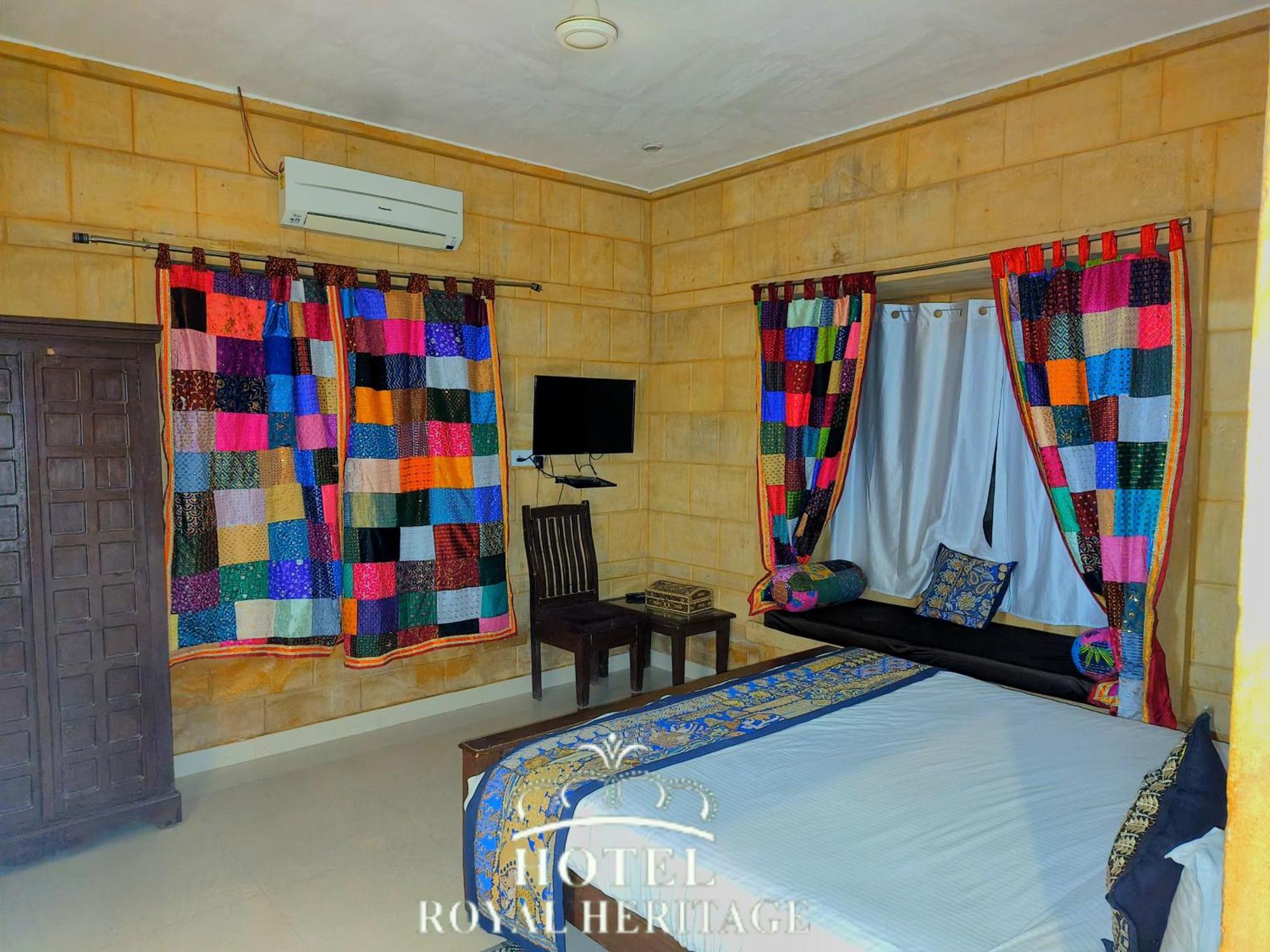 Hotel Royal Heritage Jaisalmer Buitenkant foto