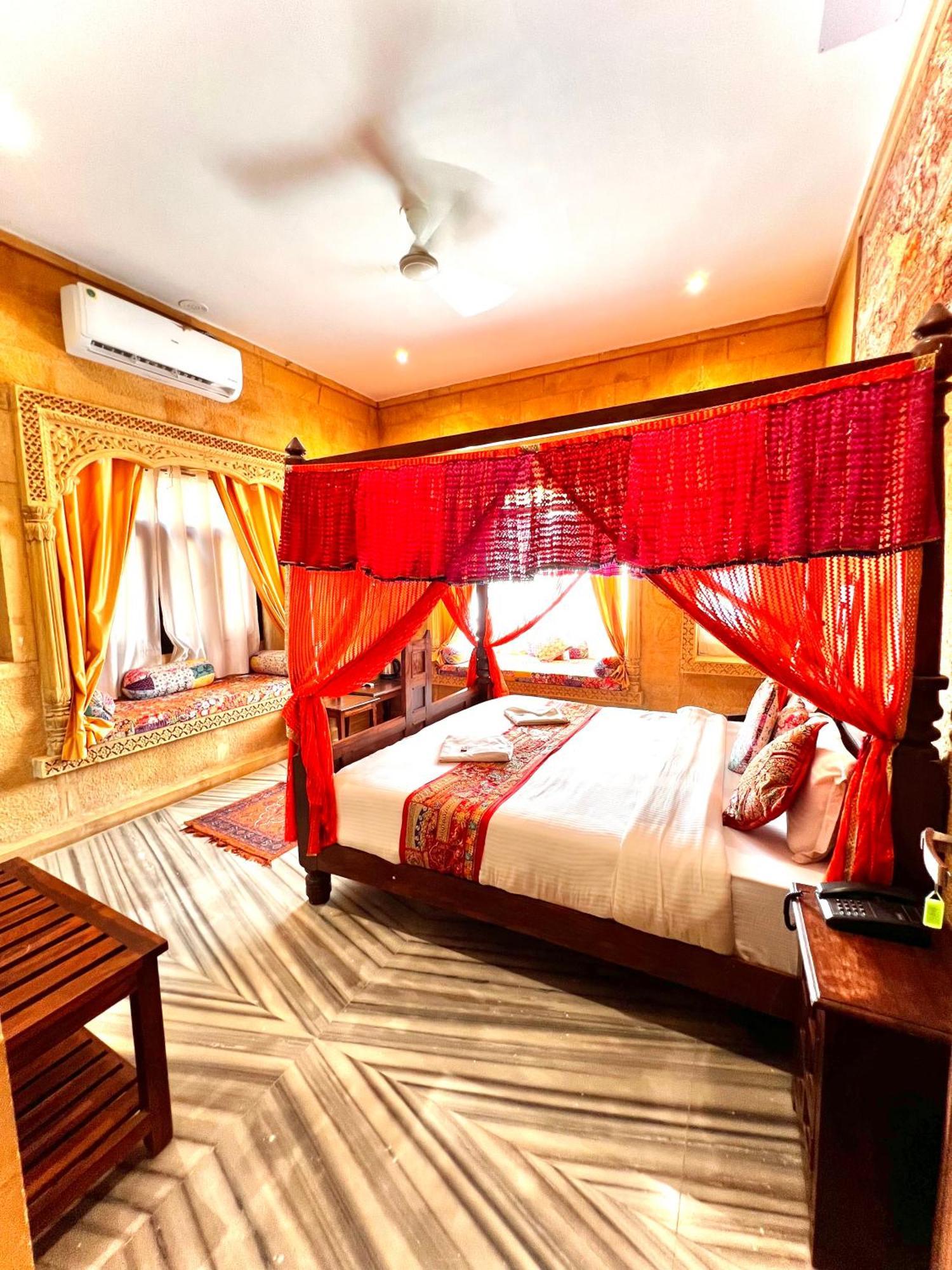 Hotel Royal Heritage Jaisalmer Buitenkant foto