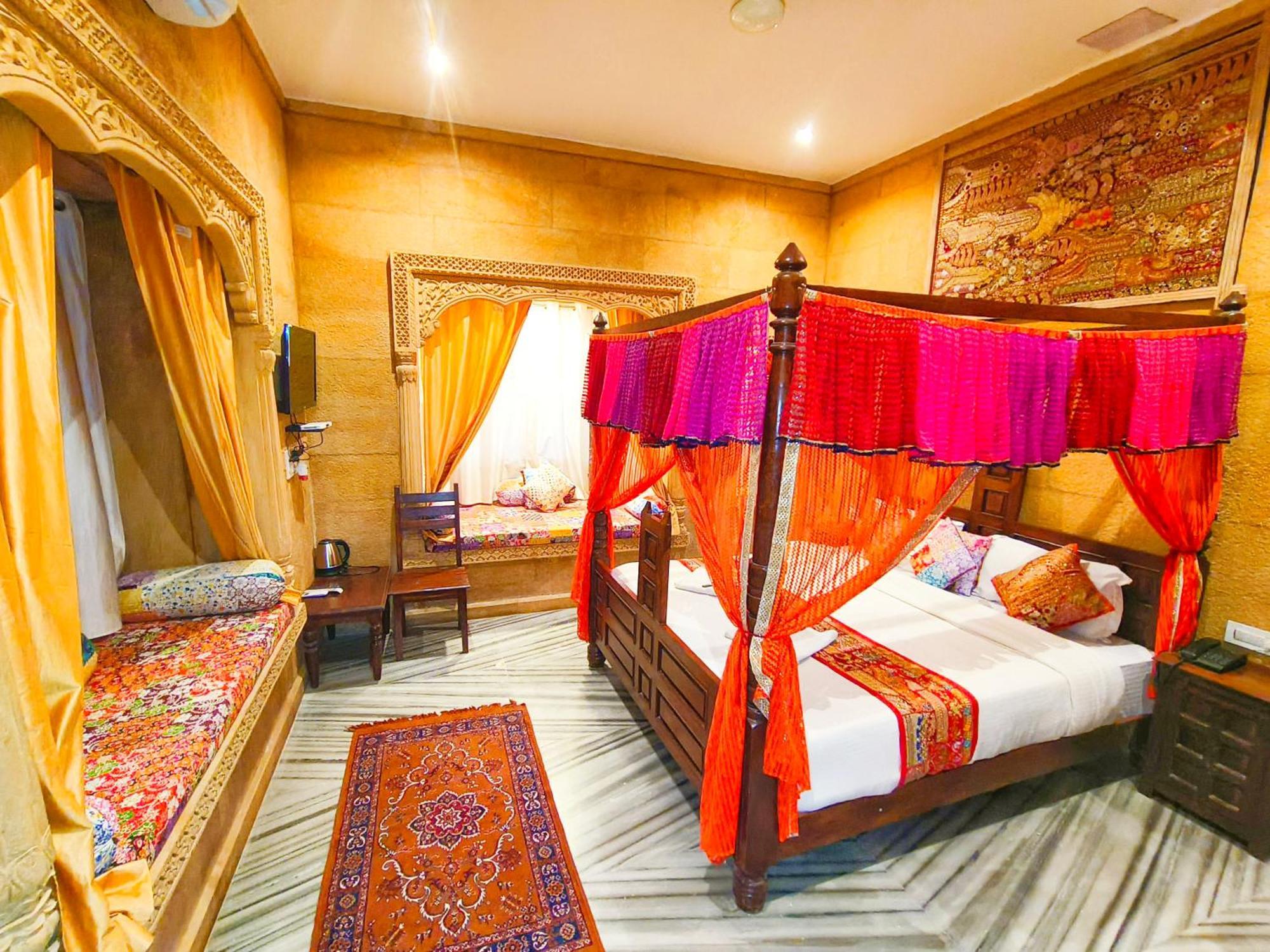Hotel Royal Heritage Jaisalmer Buitenkant foto