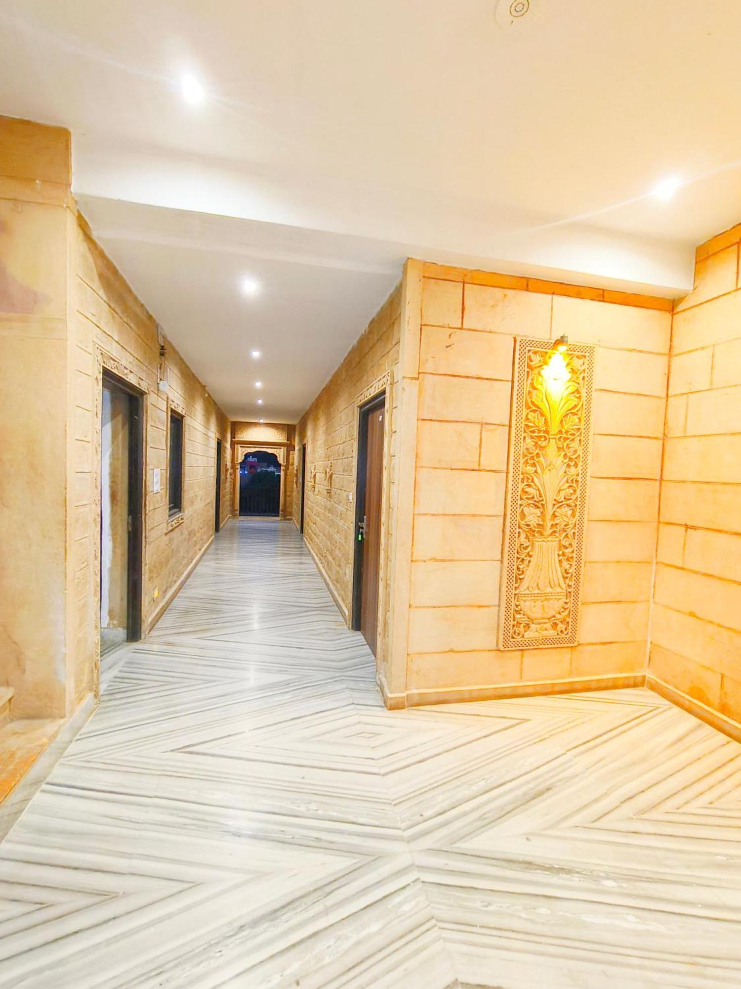 Hotel Royal Heritage Jaisalmer Buitenkant foto